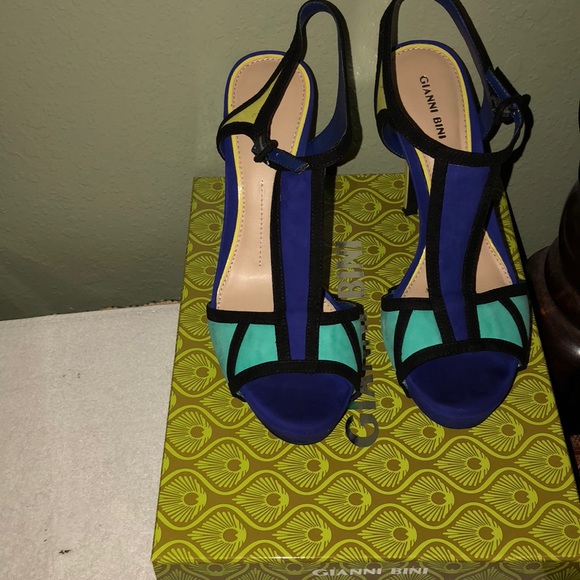 No flaws,No trading, Have original box - Picture 1 of 3